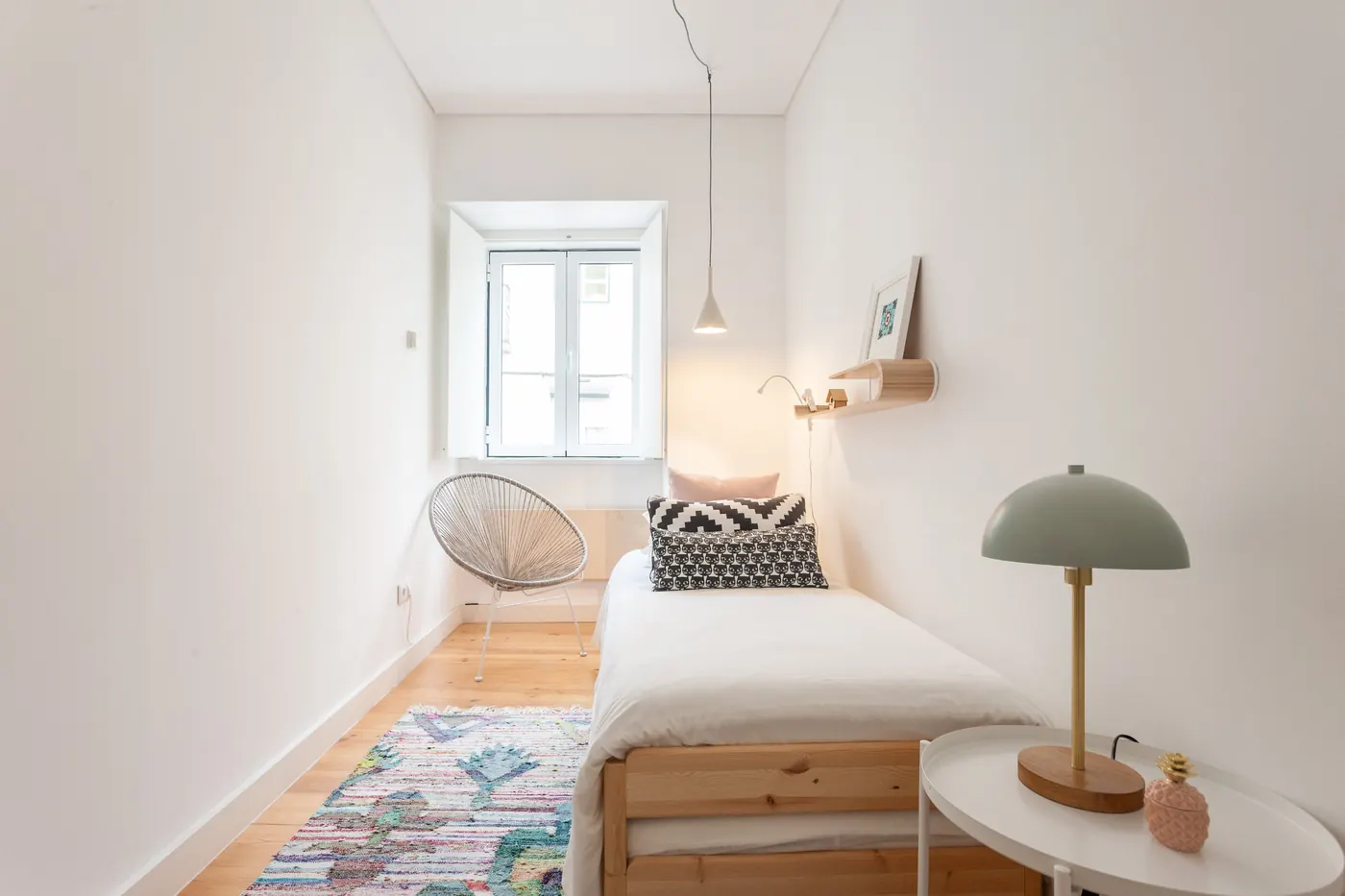 Second bedroom